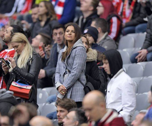 Anna Lewandowska kibicuje mężowi podczas meczu
