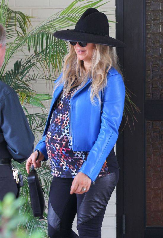 Poród Fergie już tuż, tuż… (FOTO)