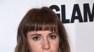 Uwaga. Lena Dunham od 13 dni ma okres!