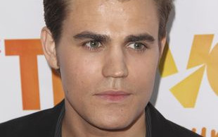 Paul Wesley z Pamiętników Wampirów mówi po polsku (VIDEO)