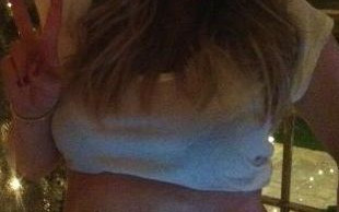 Aktorka pokazała ciążowy brzuszek (FOTO)