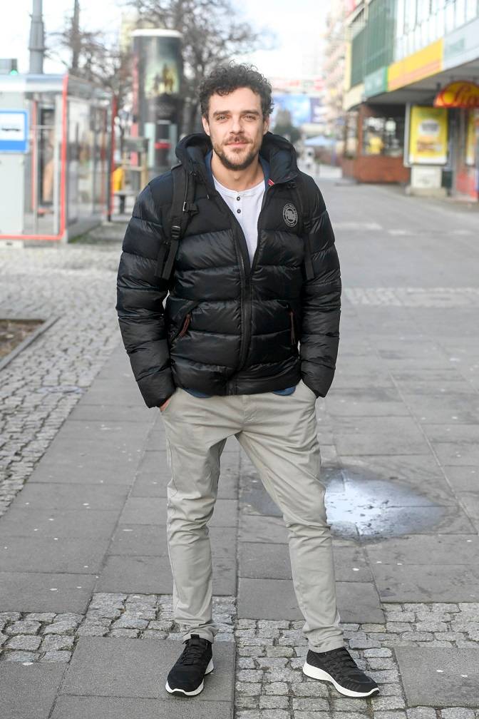 Gwiazdy żegnają stary rok w studiu TVN. Małgorzata Rozenek wyskoczyła w legginsach