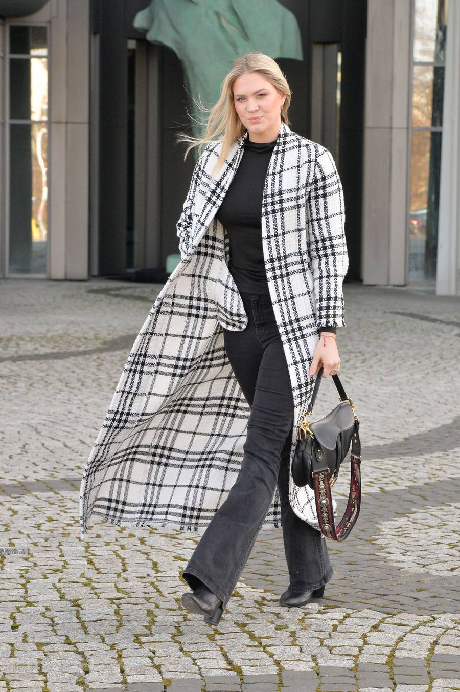 Marcelina Zawadzka w BIAŁYM futerku, Jonkisz z bratem i boski płaszcz Ślotały (ZDJĘCIA)