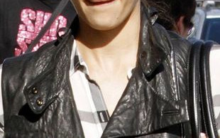 Jessica Alba na spacerze z córeczką (FOTO)