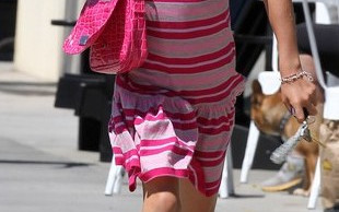 Czyja to córka? (FOTO)