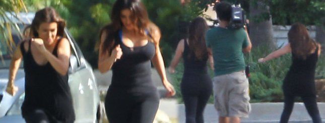 kim-i-kourtney-kardashian-R1