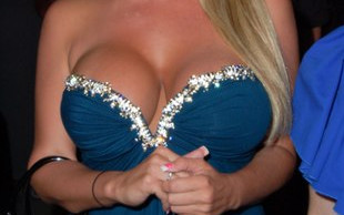 Mary Cary jeszcze pełniejsza od oryginału (FOTO)