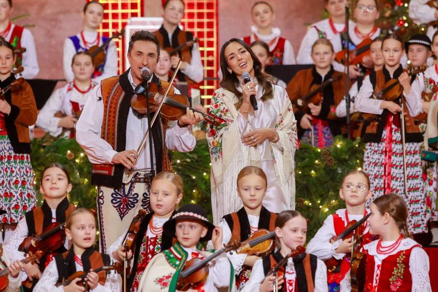 Wspólne kolędowanie z TVN/AKPA