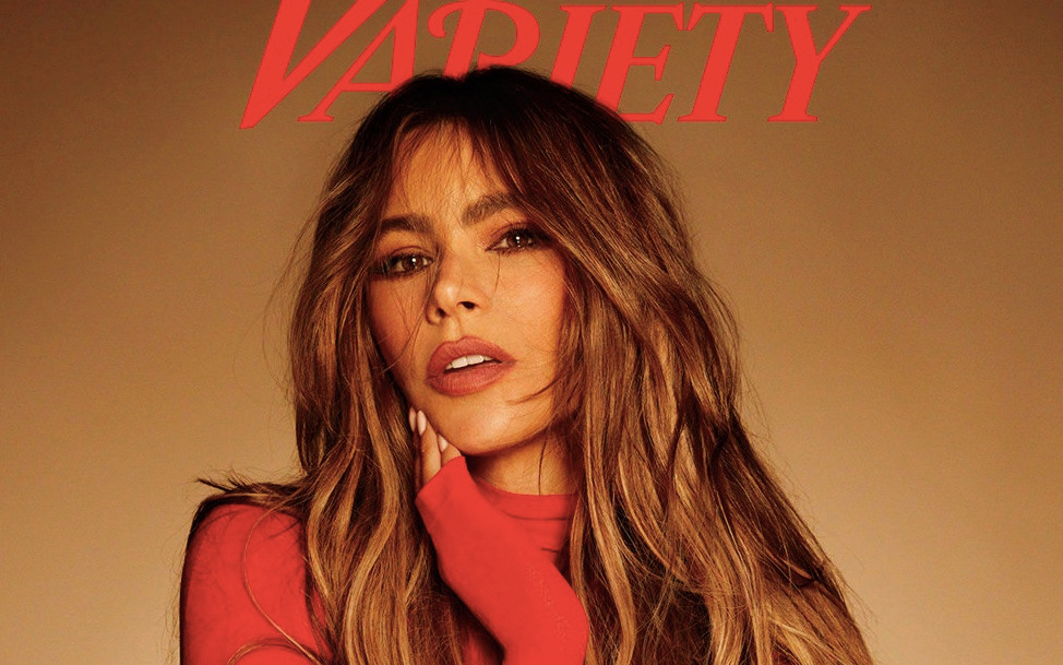 Sofia Vergara mówi o swoim “bionicznym kolanie”. Gwiazda pierwszy raz tak szczerze o “starzeniu się”