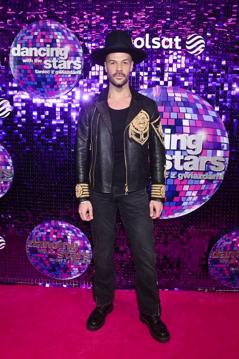 1. odcinek “Tańca z gwiazdami”. Na widowni syn Kurzajewskiego i Cichopek, Edward Miszczak i Nina Terentiew…