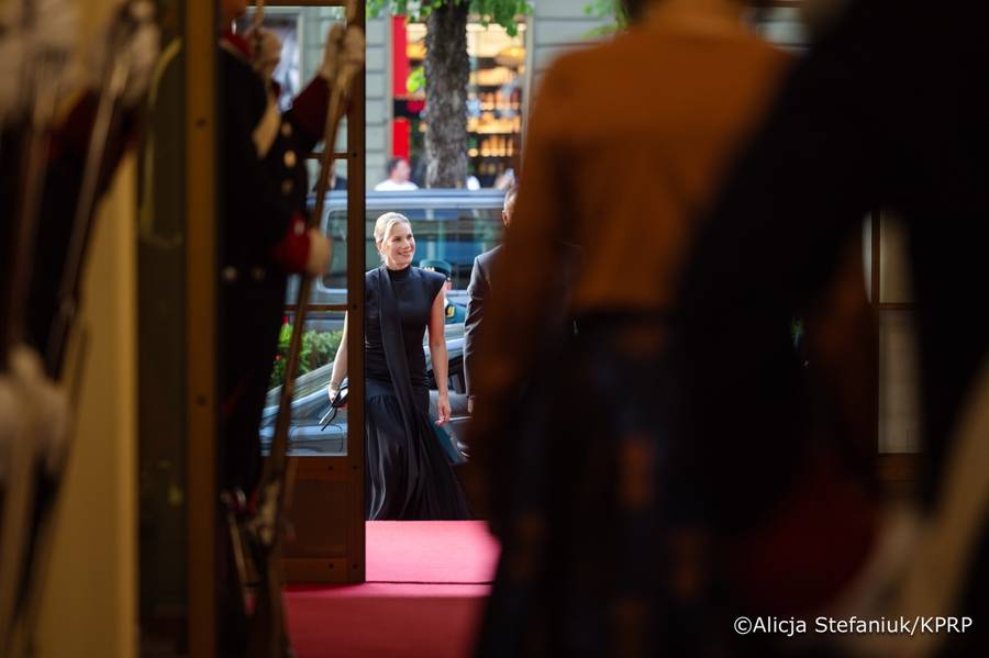 Marta Nawrocka zachwyca stylizacją w Szwajcarii, fot. Instagram