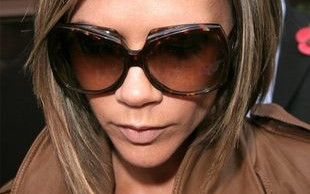 Dlaczego Posh adoptuje?