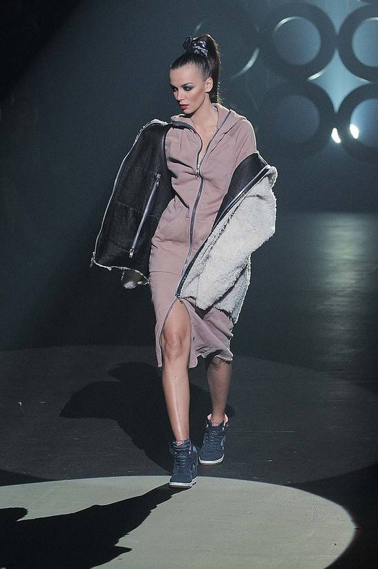 Paulina Krupińska na wybiegu