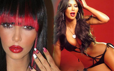 Kim Kardashian w czarno-czerwonej peruce (FOTO)