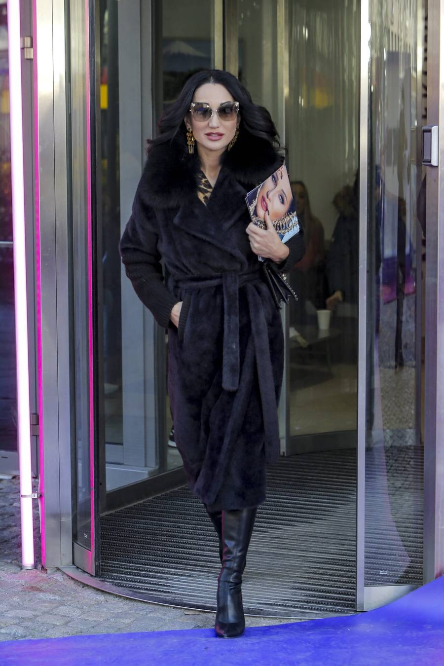 Plejada gwiazd w drodze do studia “DDTVN”! Mroczna Justyna Steczkowska, zakochani Gorczyca i Czeczot