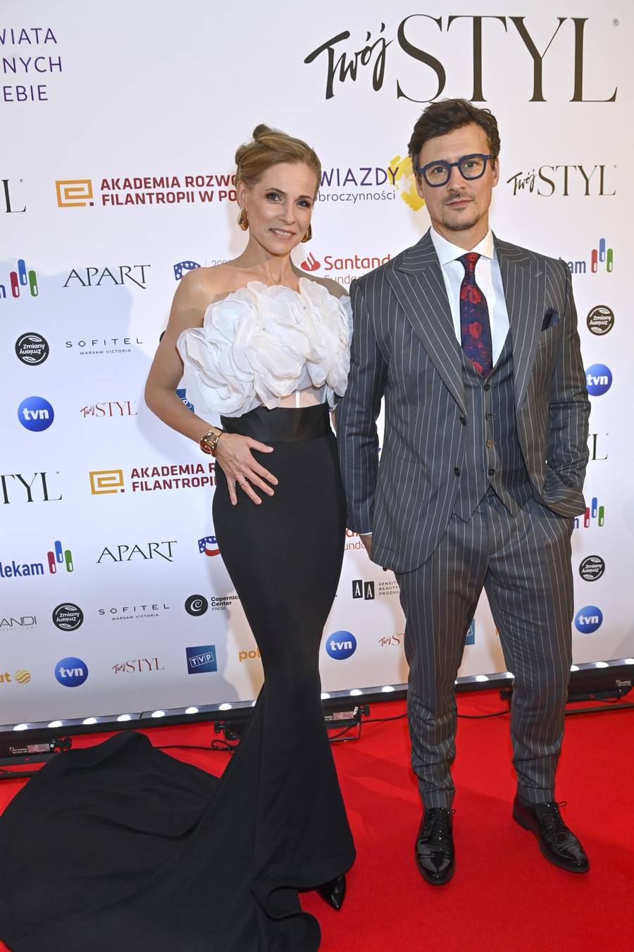 XVI edycja Plebiscytu “Gwiazdy Dobroczynności”! Zakochani Mateusz Damięcki z żoną, Kasia Moś z ukochanym, Olga Bołądź