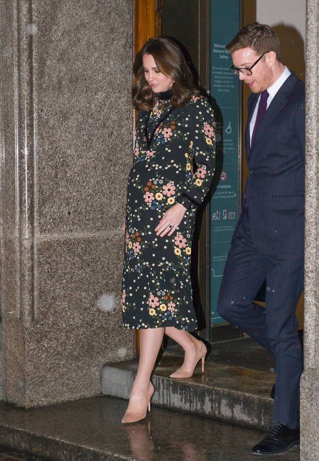 Księżna Kate jeszcze NIGDY tego nie zrobiła!