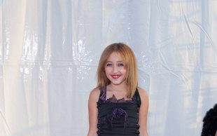 9-letnia Noah Cyrus jest zbyt sexy (FOTO)