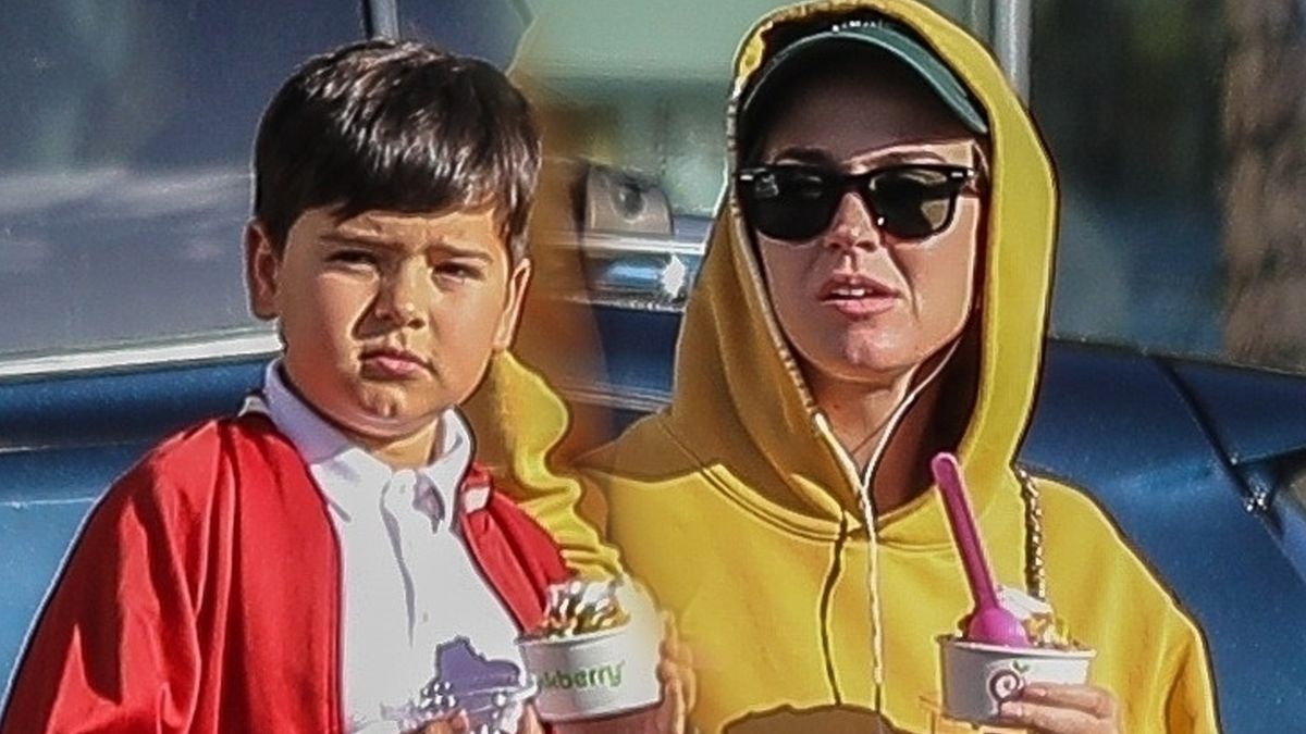 Katy Perry FLynn Bloom