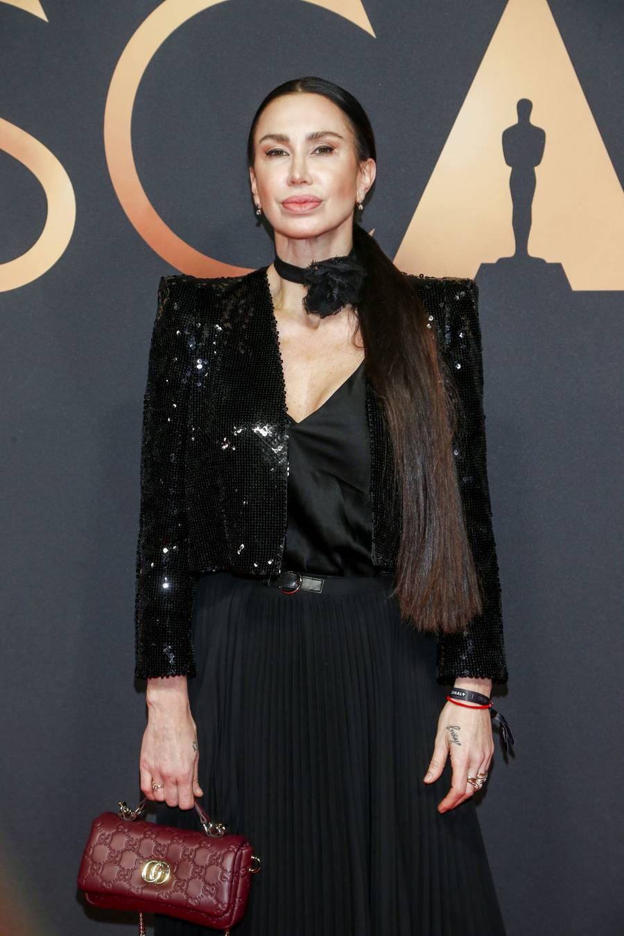 Wieczór Oscarowy polskich gwiazd. Julia Wieniawa z siostrą, Patricia Kazadi, ognista Red Lipstick Monster… (FOTO)