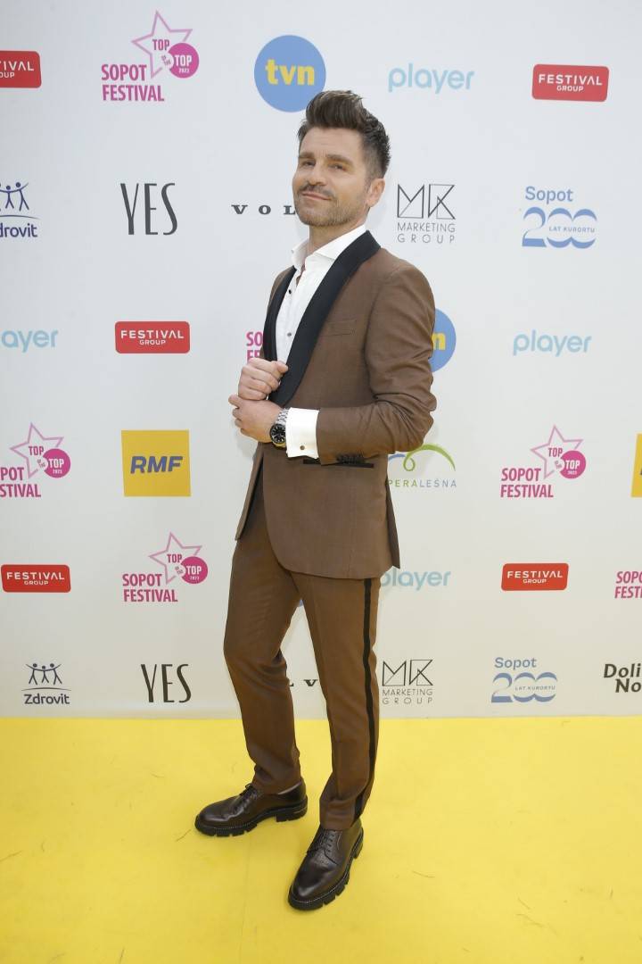 4 dzień festiwalu w Sopocie: Olejnik w kabaretkach i mini, Mery Spolsky w mrocznych koronkach