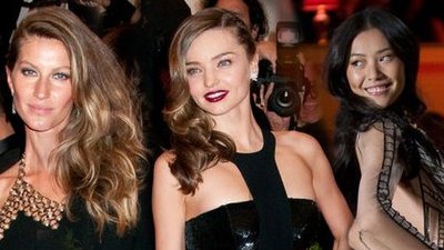 10 najlepiej zarabiających modelek na świecie (FOTO)