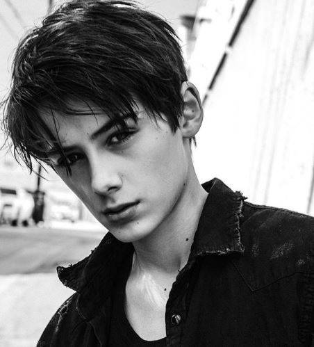 Czy to NAJPIĘKNIEJSZY chłopiec na świecie?