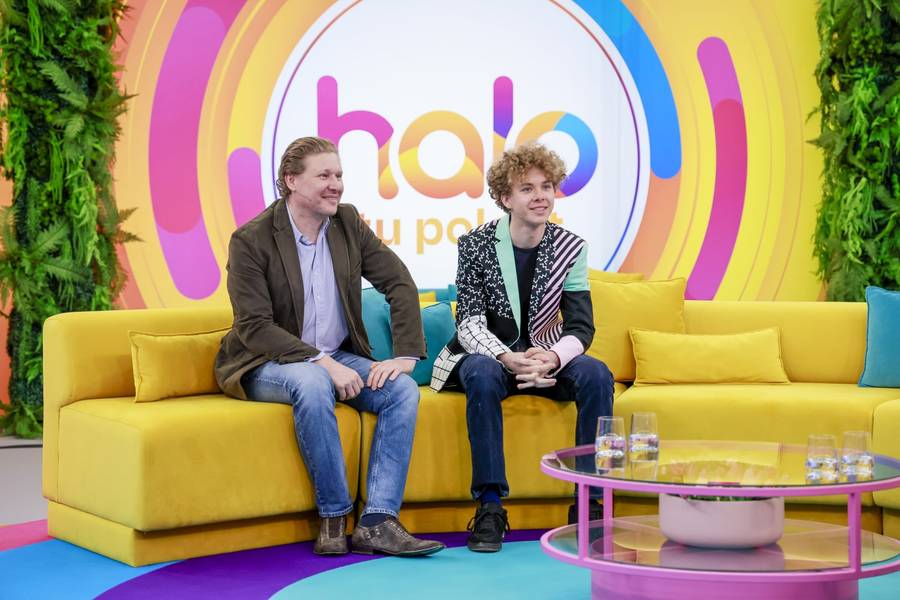 Rodzinny poranek w “Halo Tu Polsat”! Joanna Brodzik z bratem, Andrzej Nejman z dorosłym synem (FOTO)