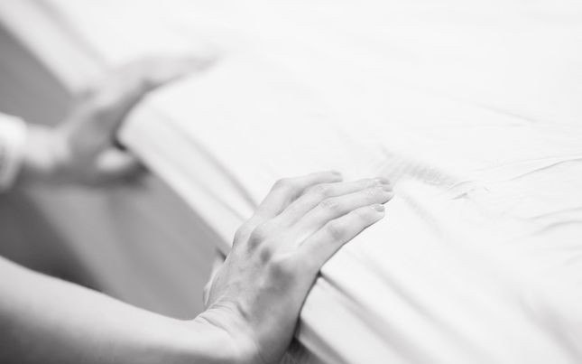 KOSZMAR. Kobieta urodziła martwe dziecko… na szpitalnej podłodze