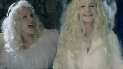 Agnieszka Chylińska w kręconych blond włosach VIDEO