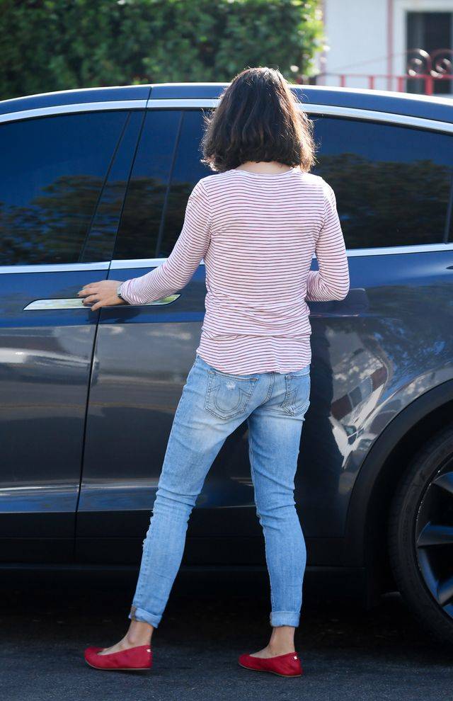 Mila Kunis chudnie po dzieciach