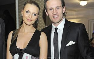 Żona Mariusza Czerkawskiego pięknieje w ciąży (FOTO)