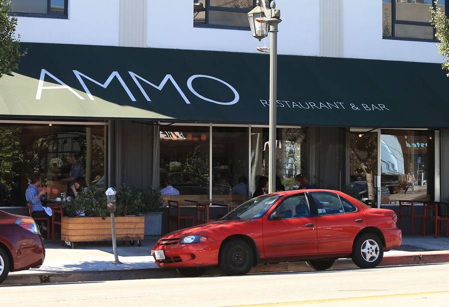 Eva Longoria – lunch w restauracji