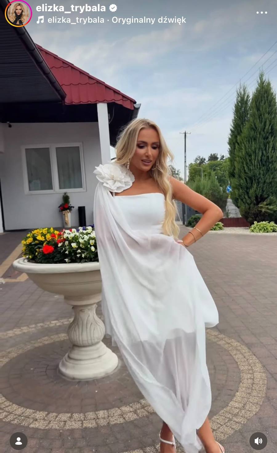 Eliza Trybała kulisy komunii córki/Instagram/elizka_trybala