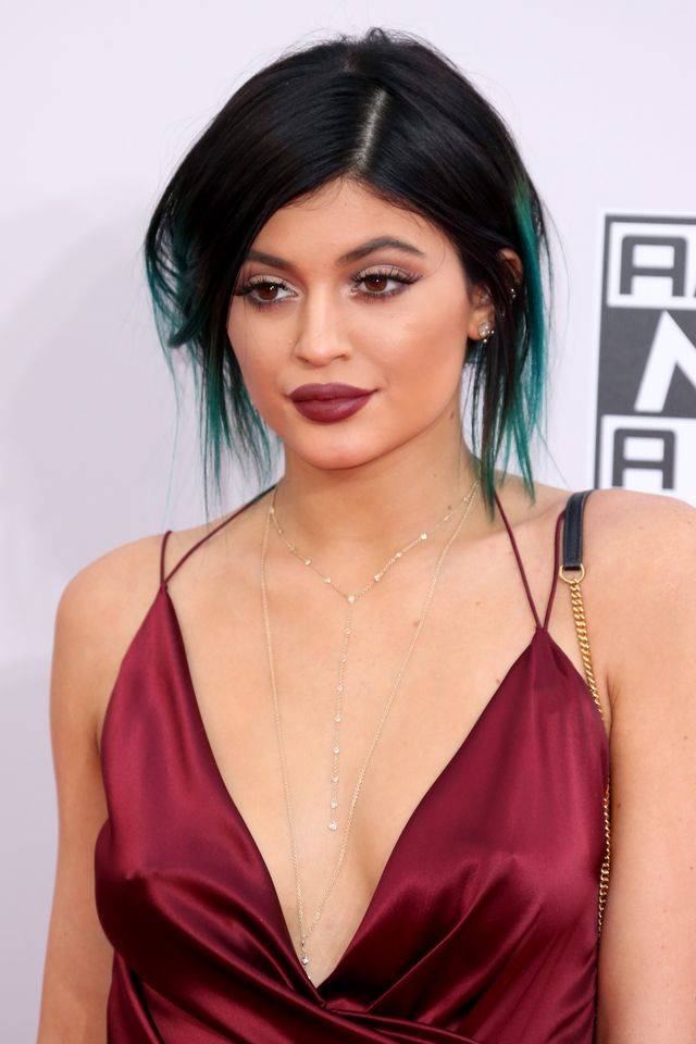 W KOŃCU! Paparazzi przyłapali ciężarną Kylie Jenner