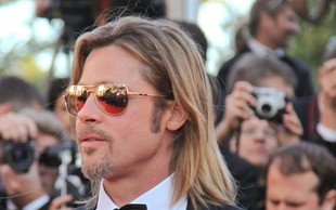 Brad Pitt tylko z bronią czuje się bezpiecznie