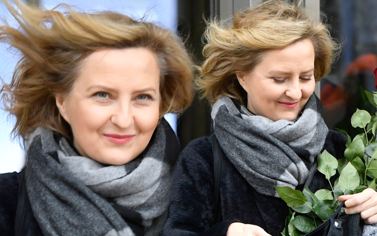 Iza Kuna pozuje w bikini na Zanzibarze. Fanka: “Piękna Ty, a każda zmarszczka to kawałek pięknej historii”