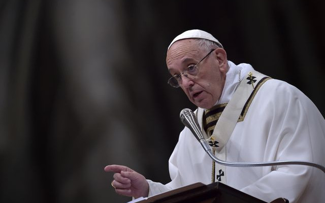 Skandaliczne słowa Michała Piróga o papieżu Franciszku: Sku*wiel!