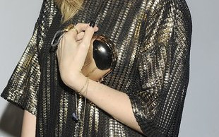 Najseksowniejszy dekolt imprezy (FOTO)