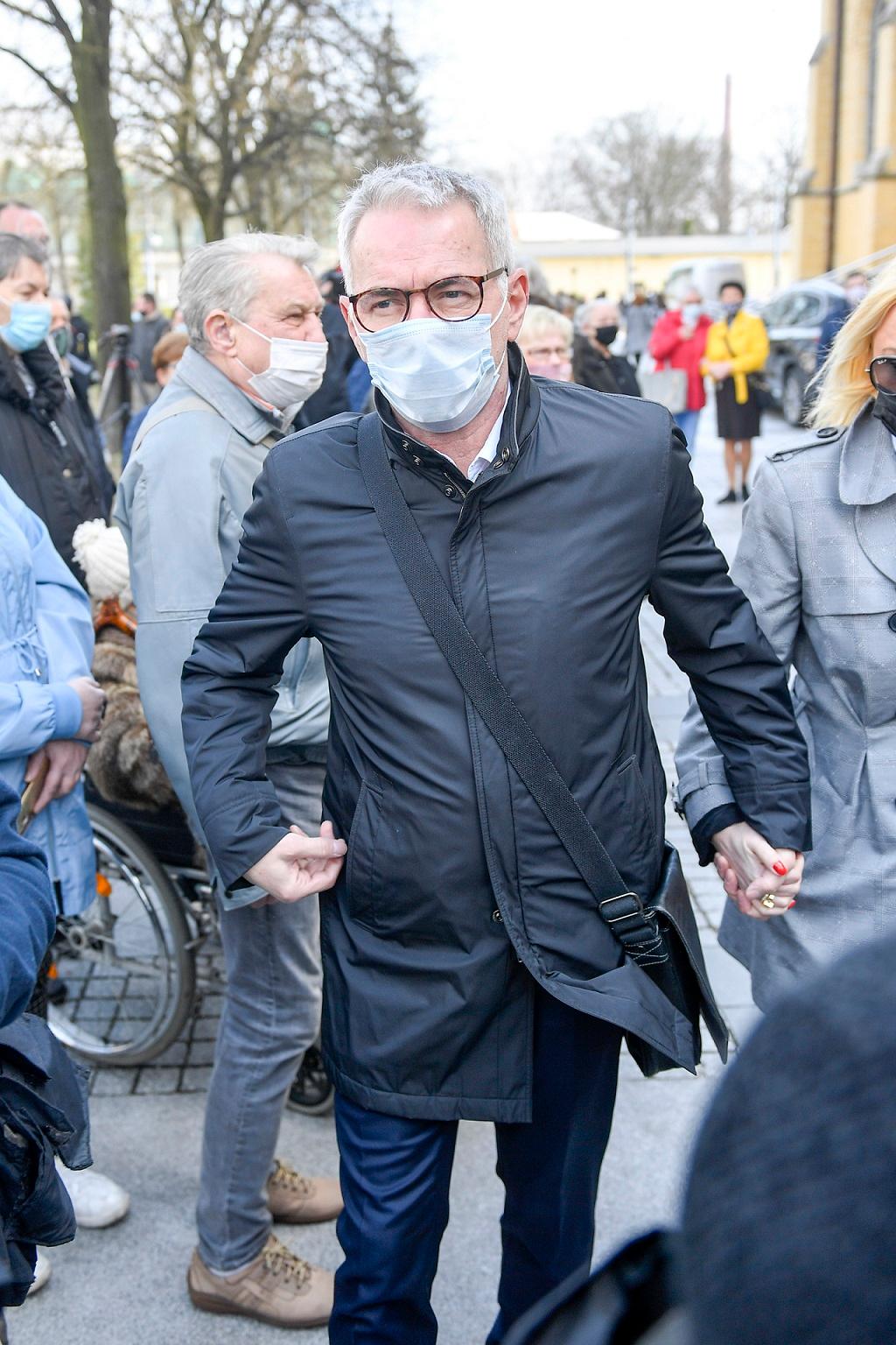 Robert Janowski na pogrzebie Krzysztofa Krawczyka.