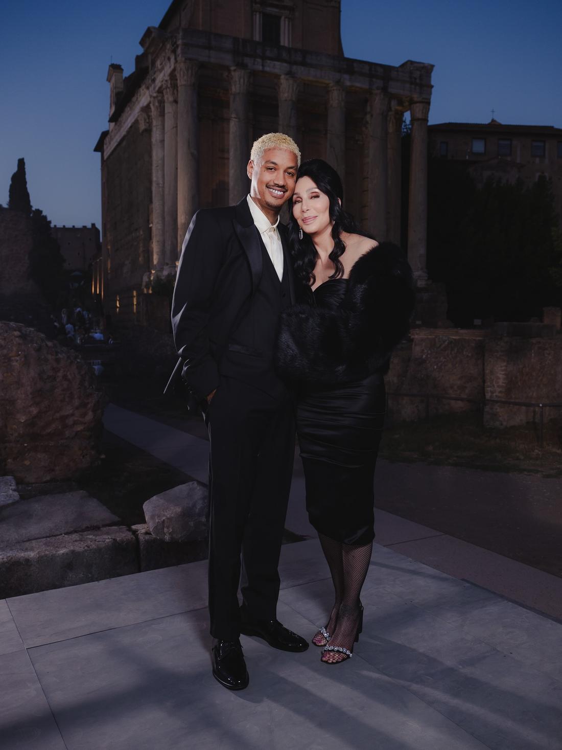 Huczy o zaręczynach Cher z o 40 lat młodszym partnerem, fot. Instagram